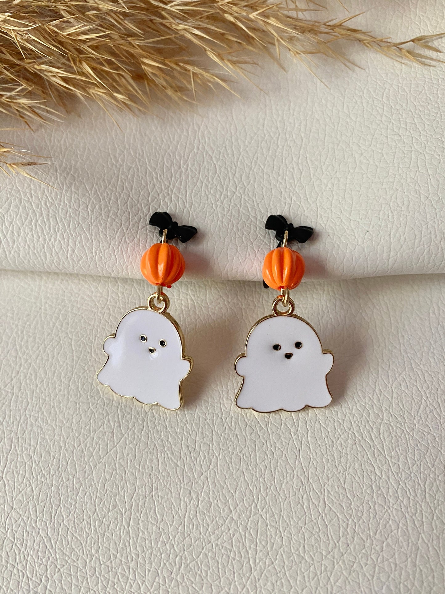 Halloween Kürbis und Geist Ohrclips aus Kunststoff, Ohrringe für ohne Ohrringe-Loch, elegant undgefertigt, simple fashion #69